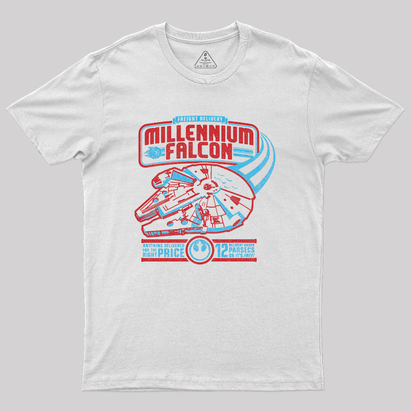 Millennium Falcon Smuggler Service Geek T-Shirt