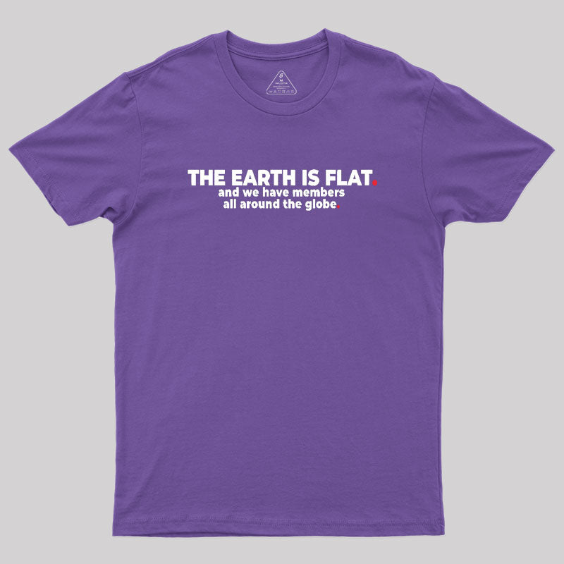 The Earth is Flat Geek T-Shirt