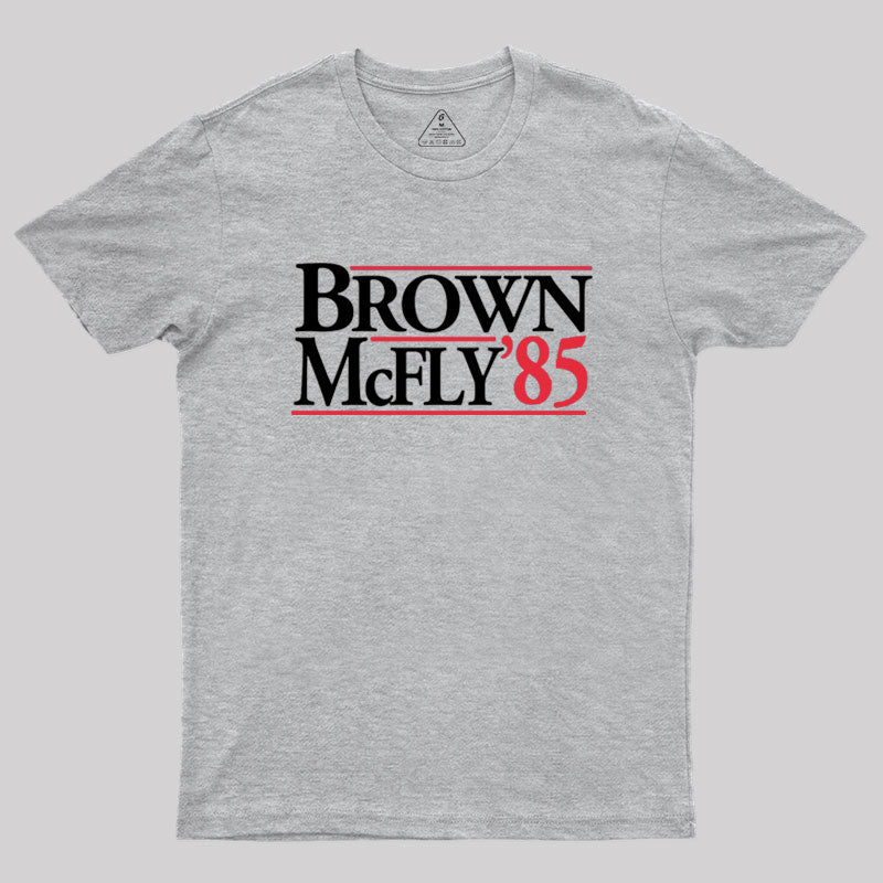 BROWN & McFLY in '85 Geek T-Shirt