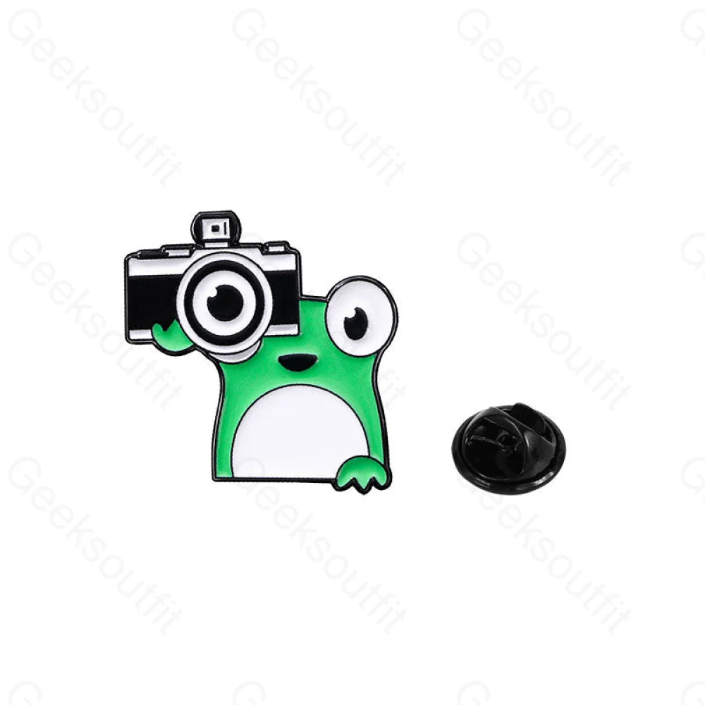 Cartoon Funny Frog Pins Cz0221-2