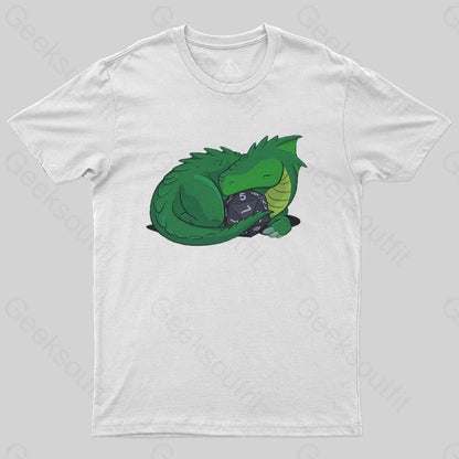 D20 Green Dragon T-Shirt - Geeksoutfit