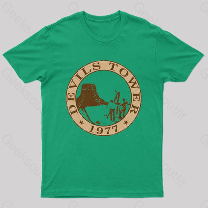 Devils Tower 1977 T-Shirt Green / S