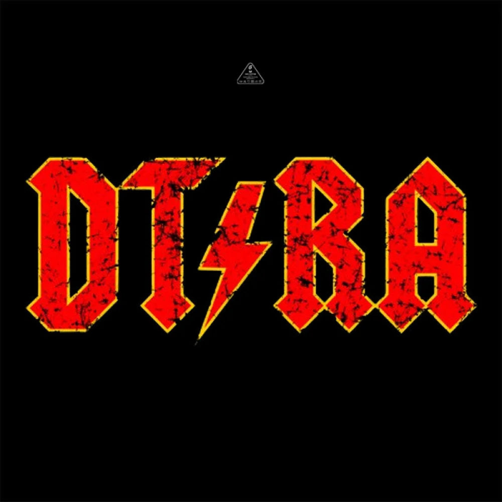 Dtra T-Shirt