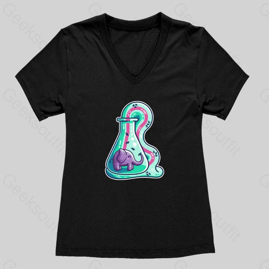 Elephant Toothpaste Chemistry Experiment Women's V-Neck T-shirt - Geeksoutfit