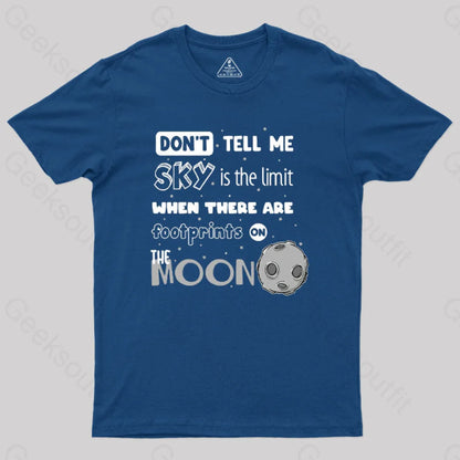 Footprints On The Moon Geek T-Shirt Navy / S