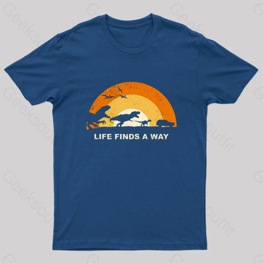 Life Finds A Way Nerd T-Shirt Navy / S