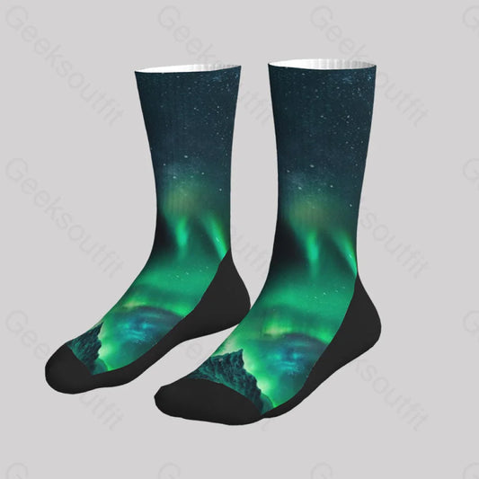 Mysterious Aurora Men’s Socks Sks075