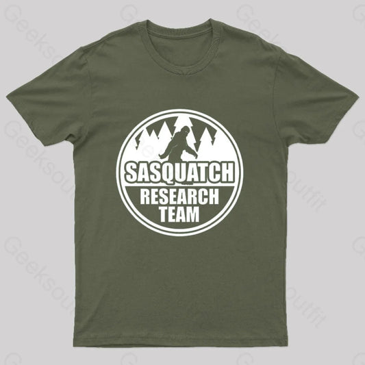 Sasquatch Research Team Geeks T-Shirt Army Green / S