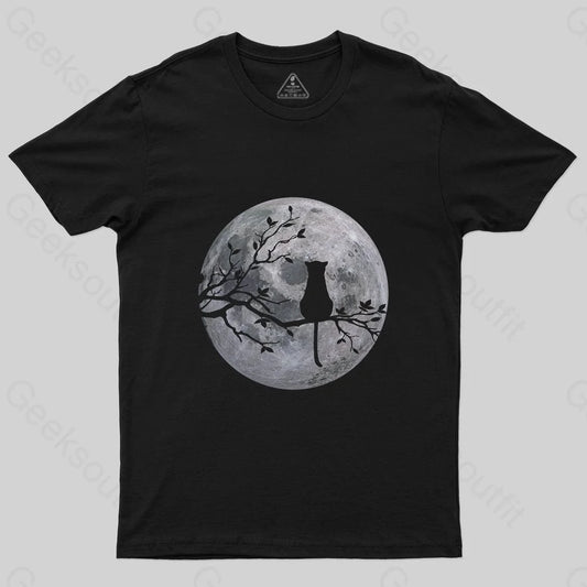 The Cat and the Moon T-Shirt - Geeksoutfit