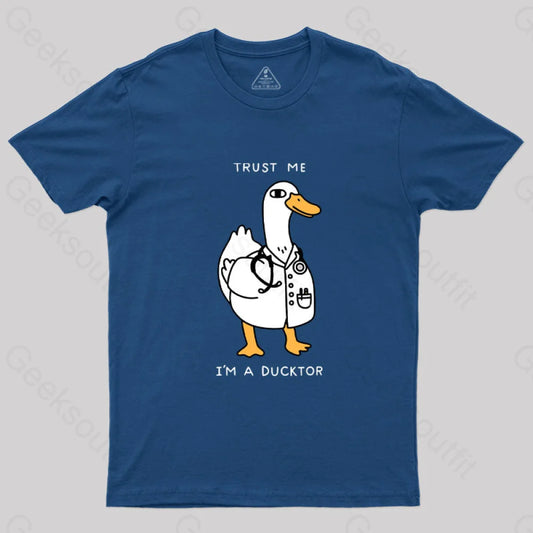 Trust Me I’m A Ducktor T-Shirt Navy / S